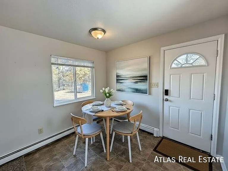 4357 N Chestnut St #203 — Photo 7