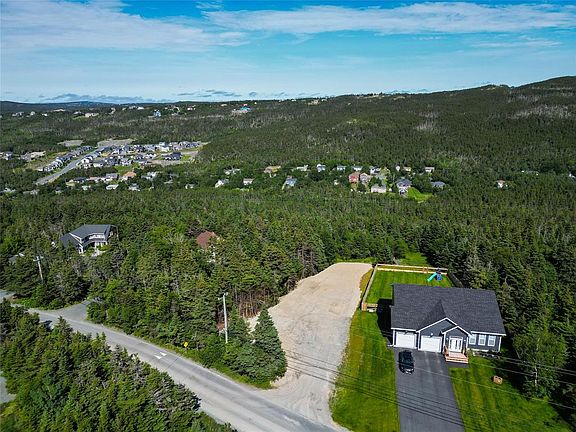 2nd image of 151 Dogberry Hill Road