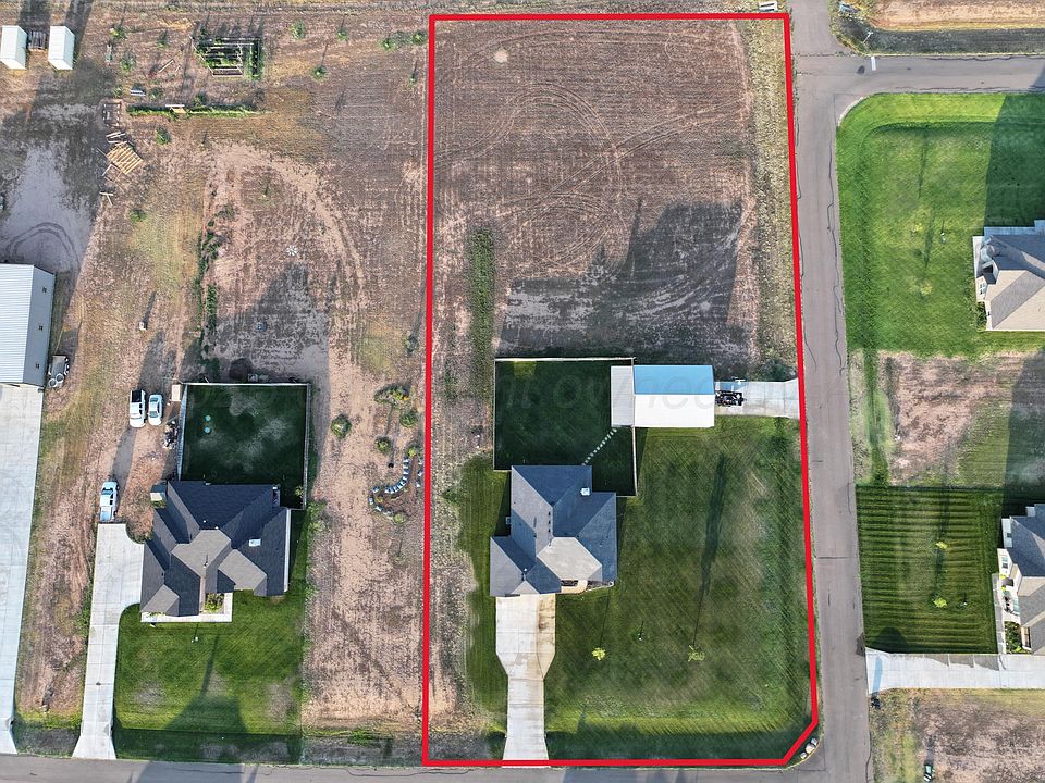 1st image of 1801 Broadoak Dr