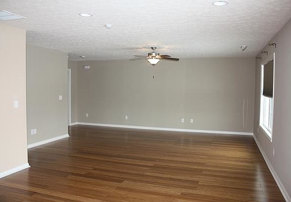 2nd image of 1266 Chicory Way