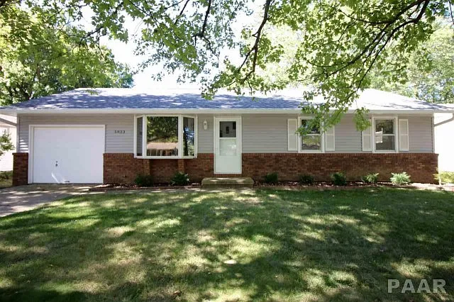 5823 N Hamilton Rd photo 1