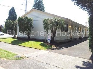 5730 SE Center St APT 03, Portland, OR