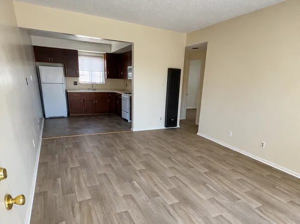 1622 W 81st St, Los Angeles, CA 90047, 1622 W 81st St APT 3, Los Angeles, CA 90047