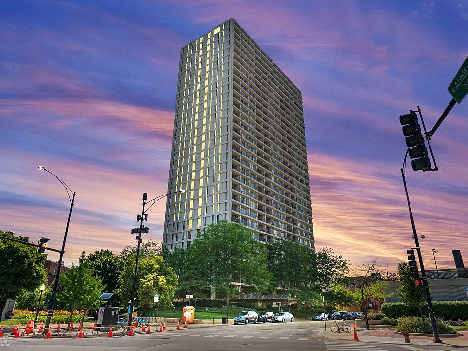 1st image of 1960 N Lincoln Park West Ave #1010