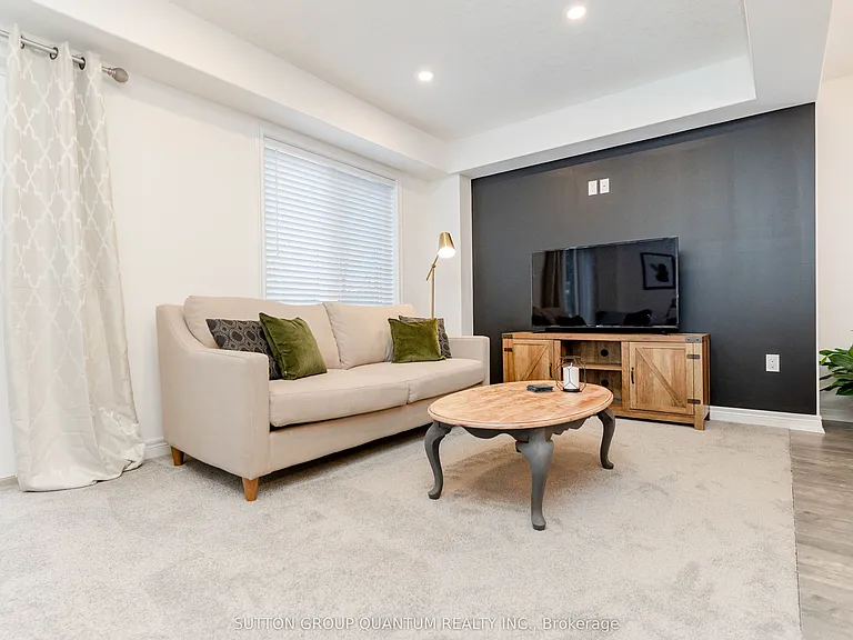 114 Mullin St — Photo 11