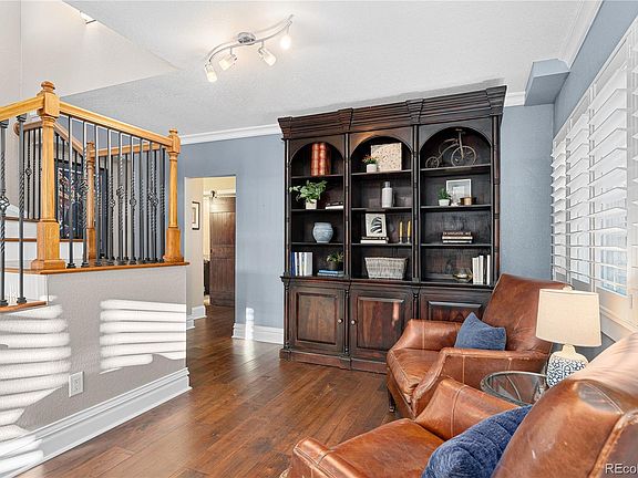 4th image of 2370 Elm Street