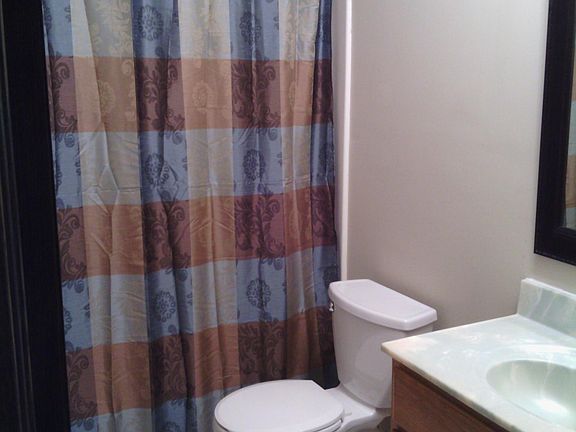 5th image of 10364 Englewood Dr