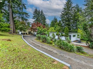 855 W 38th Ave, Eugene, OR