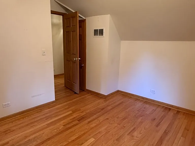 125 Maple Ct #1 — Photo 12