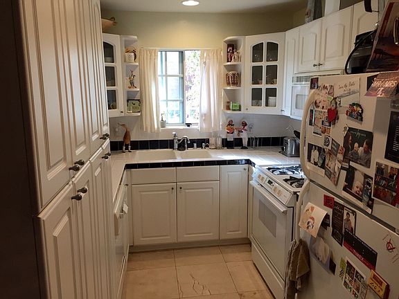 5th image of 1217 20th St Unit 103