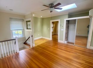 28 Richardson Rd #2, Newton Upper Falls, MA 02464