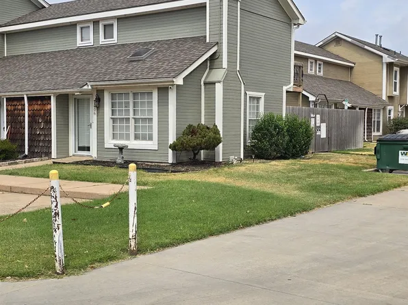 6725 W Shade Ln APT 806, Wichita, KS 67212