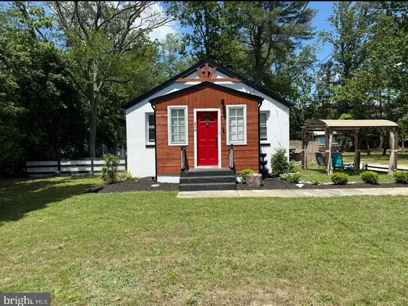 209 Hewitt Ave, Williamstown, NJ 08094