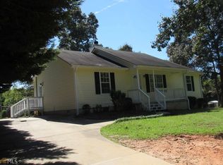 930 Baptist Camp Rd, Griffin, GA 30223