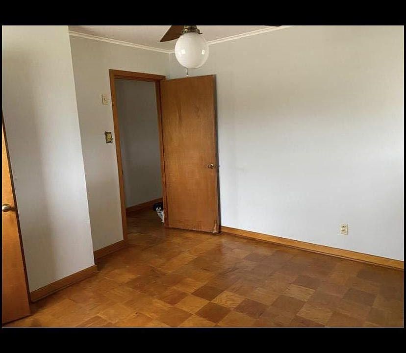 1st image of 4612 Sale Ln