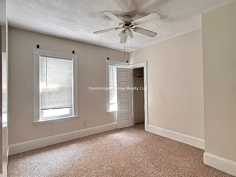 11 Wright Ave #2 — Photo 19