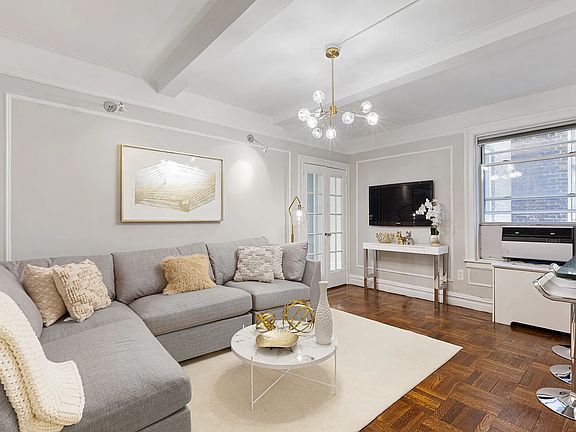 2nd image of 345 W 55th St APT 7G
