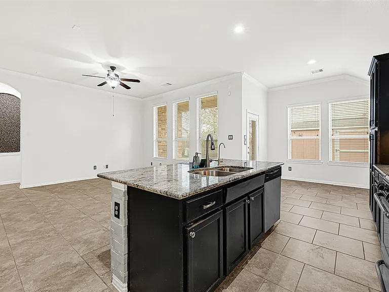 20731 Blue Flagstone Ln — Photo 10