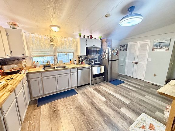 5th image of 536 Colony Trl