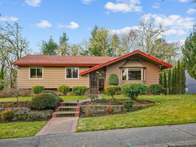 553 NW Douglas St, Dallas, OR, 97338
