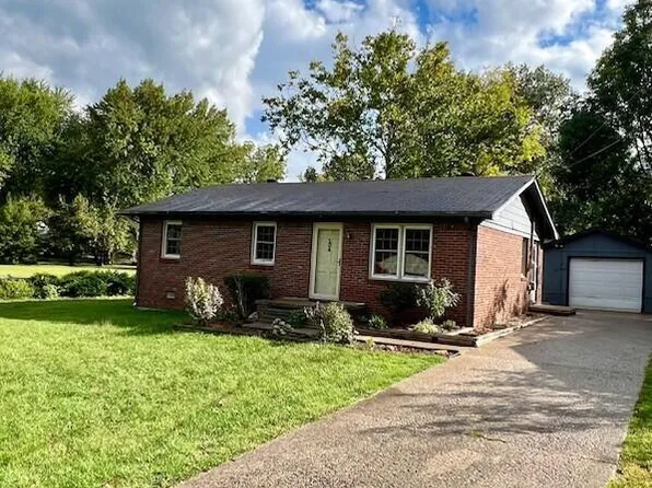 104 Otis White St, Morgantown, KY 42261