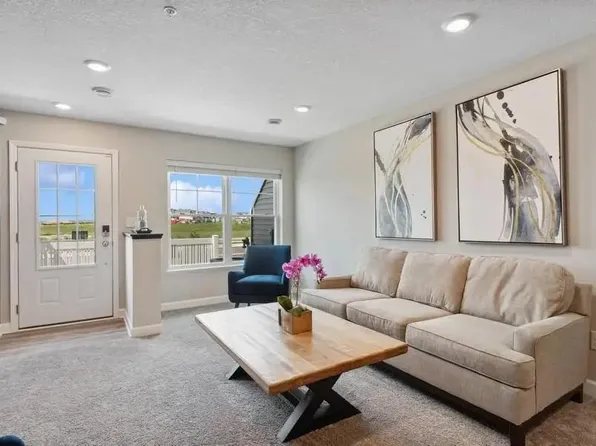 10885 Territorial Trl N #1, Osseo, MN 55369