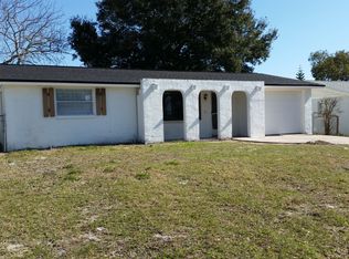 5202 School Rd, New Port Richey, FL 34653