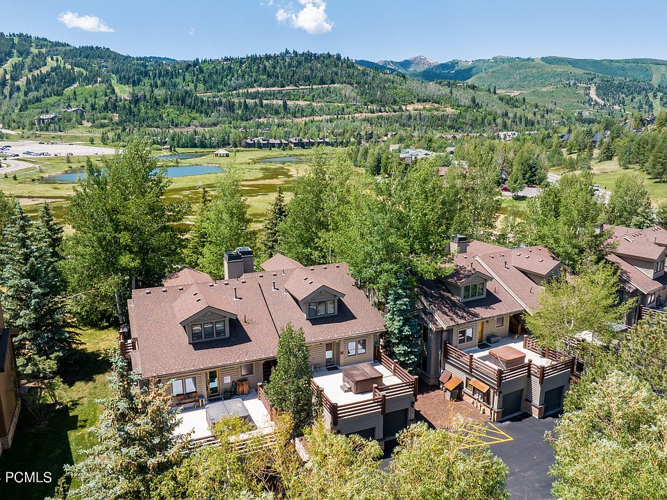 1st image of 1955 Deer Valley Dr N #402