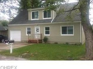 320 Fairfax Rd, Vermilion, OH 44089