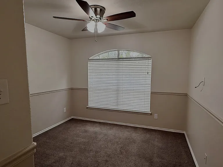 10303 Roseangel Ln — Photo 11