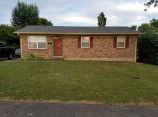 586 Plainview Rd, Lexington, KY 40517