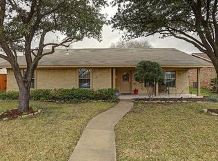 2219 Stonebrook Dr, Carrollton, TX 75007