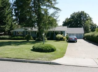 10608 E Sharp Ave, Spokane, WA 99206