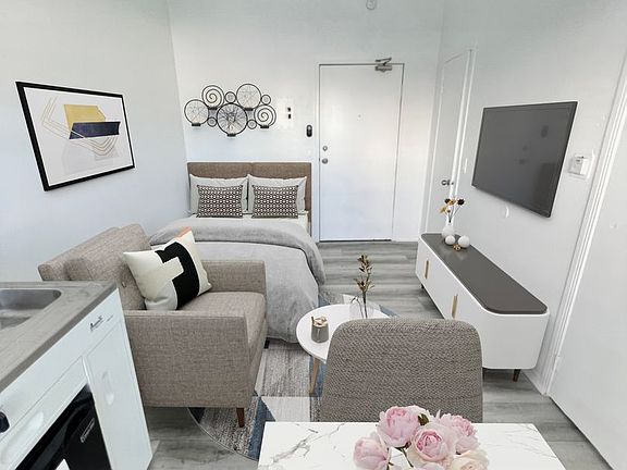 2nd image of 231 W 27th St APT 312
