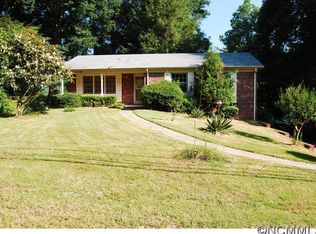 1715 Kanuga Rd, Hendersonville, NC 28739