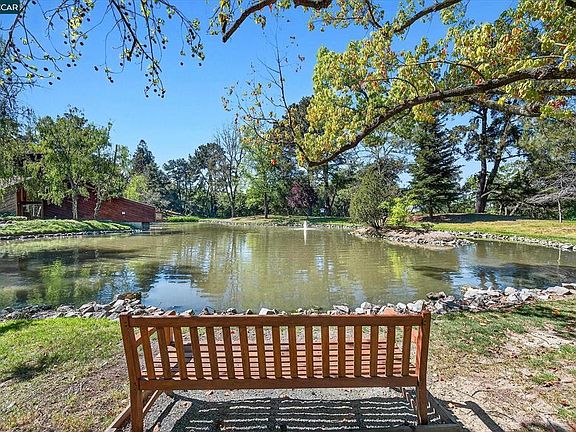 5th image of 671 Ironbark Cir