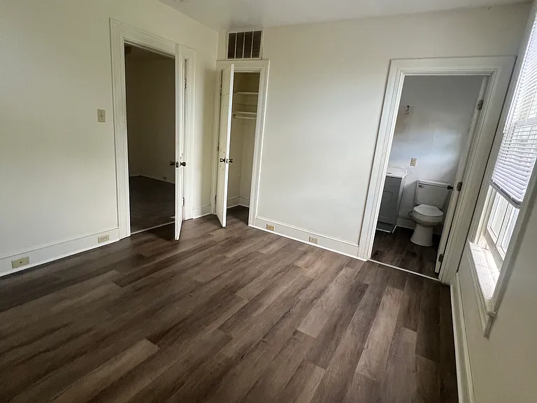 43 S Washington St #3 — Photo 1
