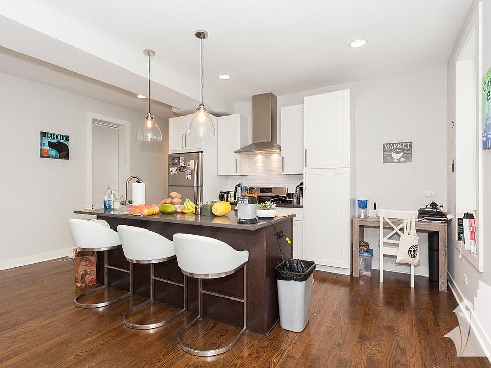 1st image of 2014 N Wolcott Ave #1F