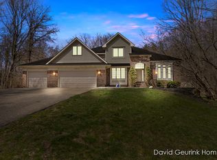 6513 Maple Ln, Holland, MI 49423