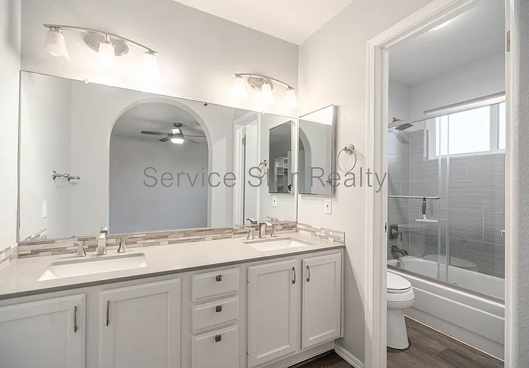 3801 E Orchid Ln — Photo 19