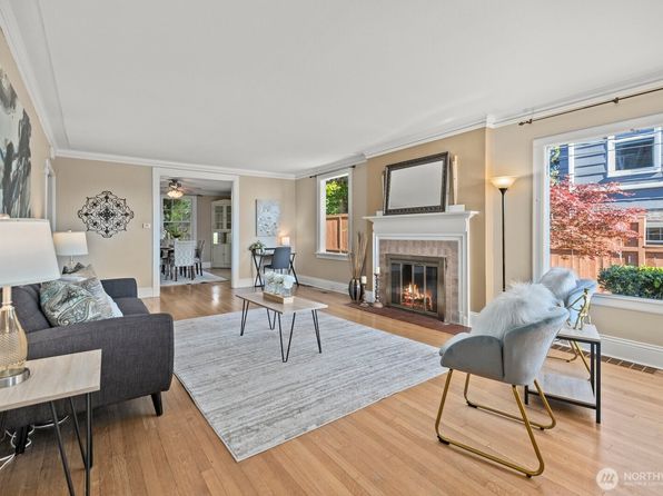 2727 36th Avenue SW, Seattle, WA 98126