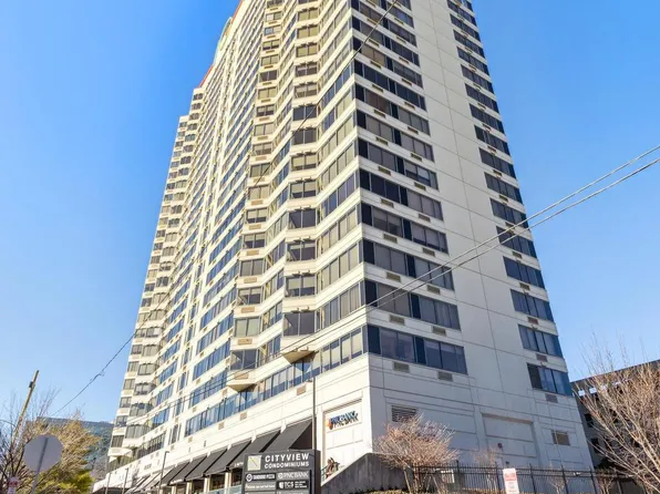 2001 Hamilton St APT 1402, Philadelphia, PA 19130