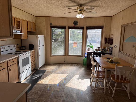 5th image of 5302 E Birch Rd