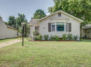 2816 E 2nd St, Tulsa, OK 74104