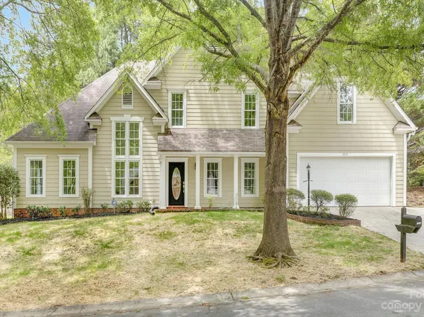 7219 Bevington Woods Ln, Charlotte, NC 28277