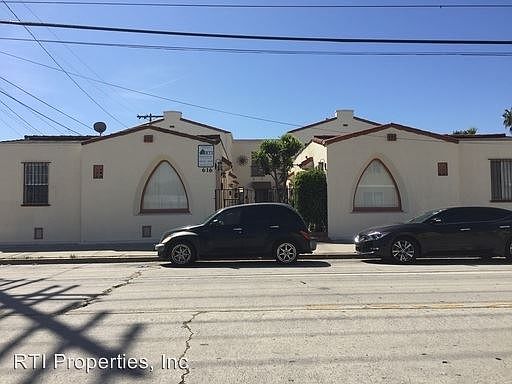 1st image of 626 W F St