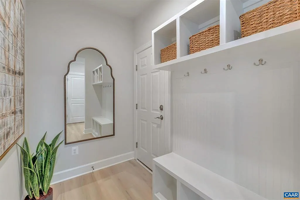 4 bed, 2826 sqft, $3,375 — Photo 3