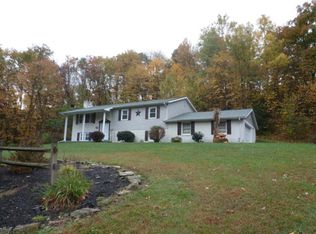 1215 Locust Run Rd, Thompsontown, PA 17094
