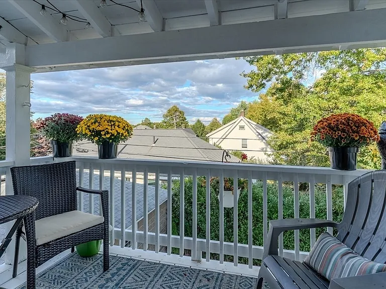 135 Russett Rd #2 — Photo 21