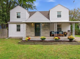 22600 Oaklane St, Warren, MI 48089